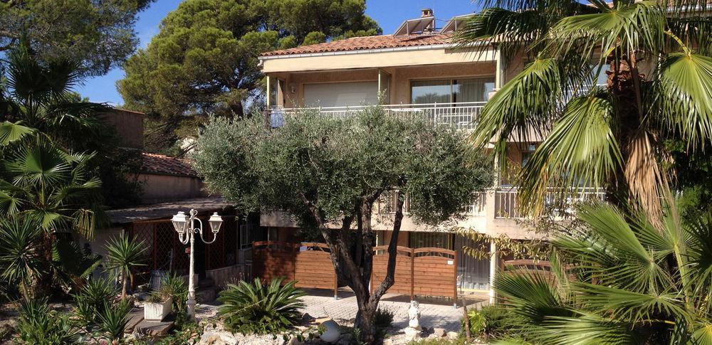Hotel Et Studios Les Amandiers Saint-Raphaël Eksteriør bilde